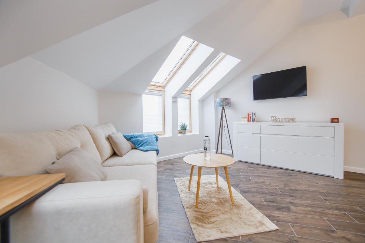 אורדאה Skylight Loft Near City Center מראה חיצוני תמונה