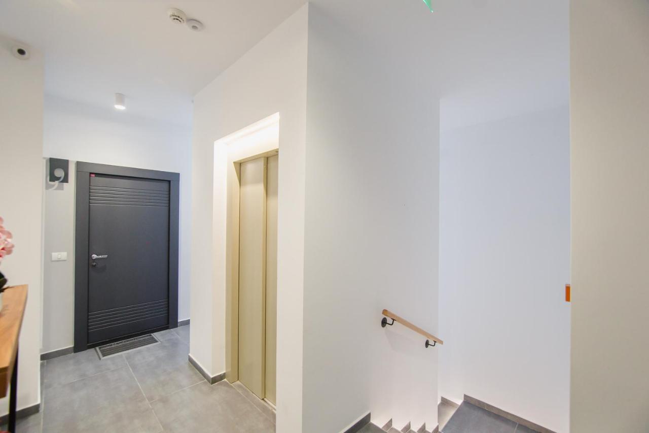 אורדאה Skylight Loft Near City Center מראה חיצוני תמונה
